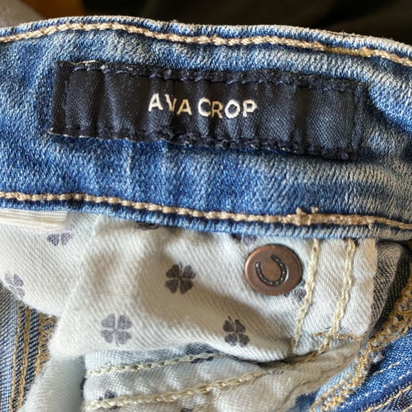 SOLD Lucky Brand Ava Crop Distressed Skinny Jeans - Picture 4 of 9